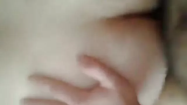 Chick xnxx mama e hija consigue placer