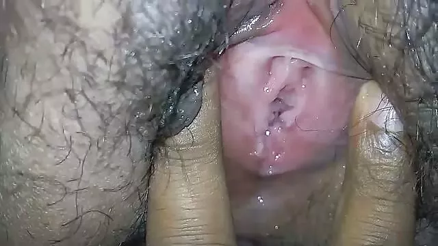 Beso xxx madre e hijo lésbico