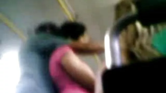 El chico disfruta de la apretada vagina de una mama negra xxx esbelta belleza rusa