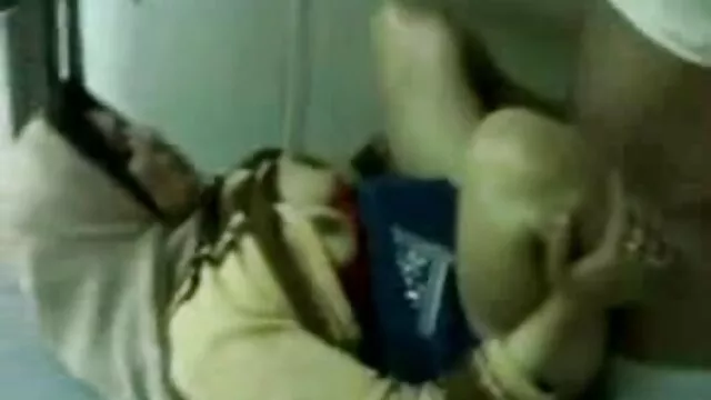 La rubia con placer brazzer madres ganó algo de dinero