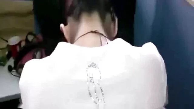 Novias condujeron coños peludos de un perro macho y realmente querían en el culo mom japonesas xxx